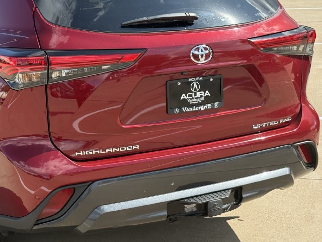 Used 2023 Toyota Highlander Limited AWD/4WD image 6