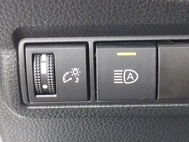 Certified 2022 Toyota Corolla Cross L image 26