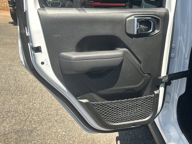 Certified 2025 Jeep Wrangler Unlimited Rubicon 4xe w/ Safety Group image 22