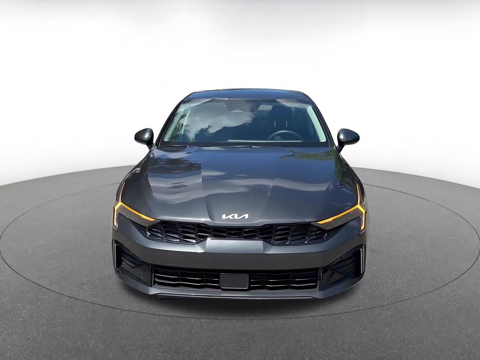 Used 2025 Kia K5 LXS FWD image 3