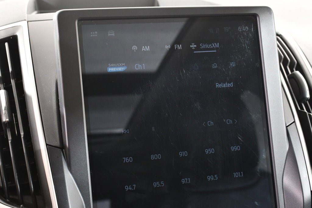 Used 2024 Ford Edge SEL w/ Convenience Package image 29