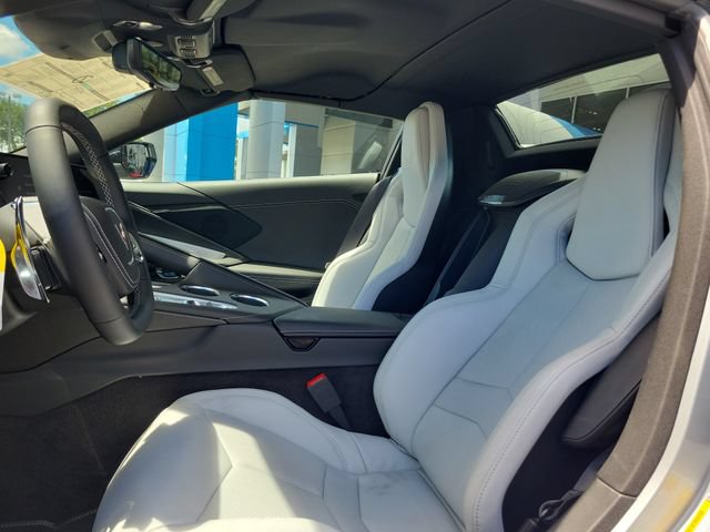New 2027 Chevrolet Corvette Grand Sport w/ Z52 Sport Performance Package RWD image 17