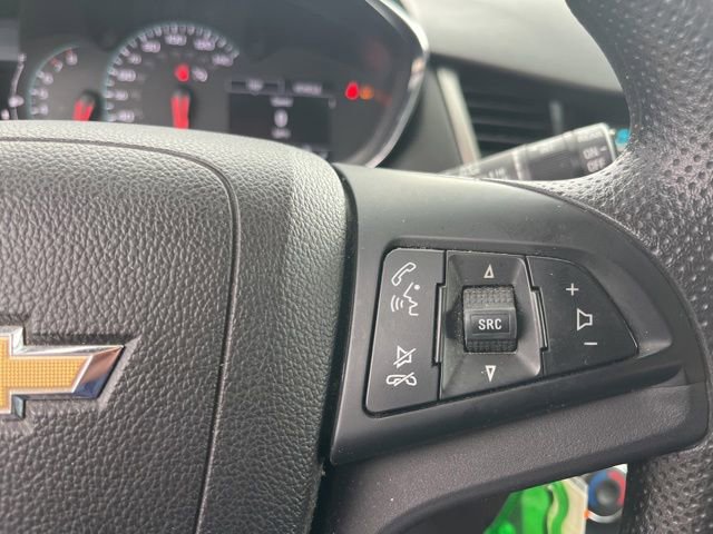 Used 2017 Chevrolet Trax LT FWD image 14