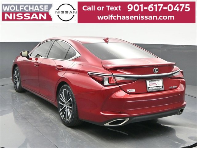 Used 2023 Lexus ES 350 w/ Premium Package image 4