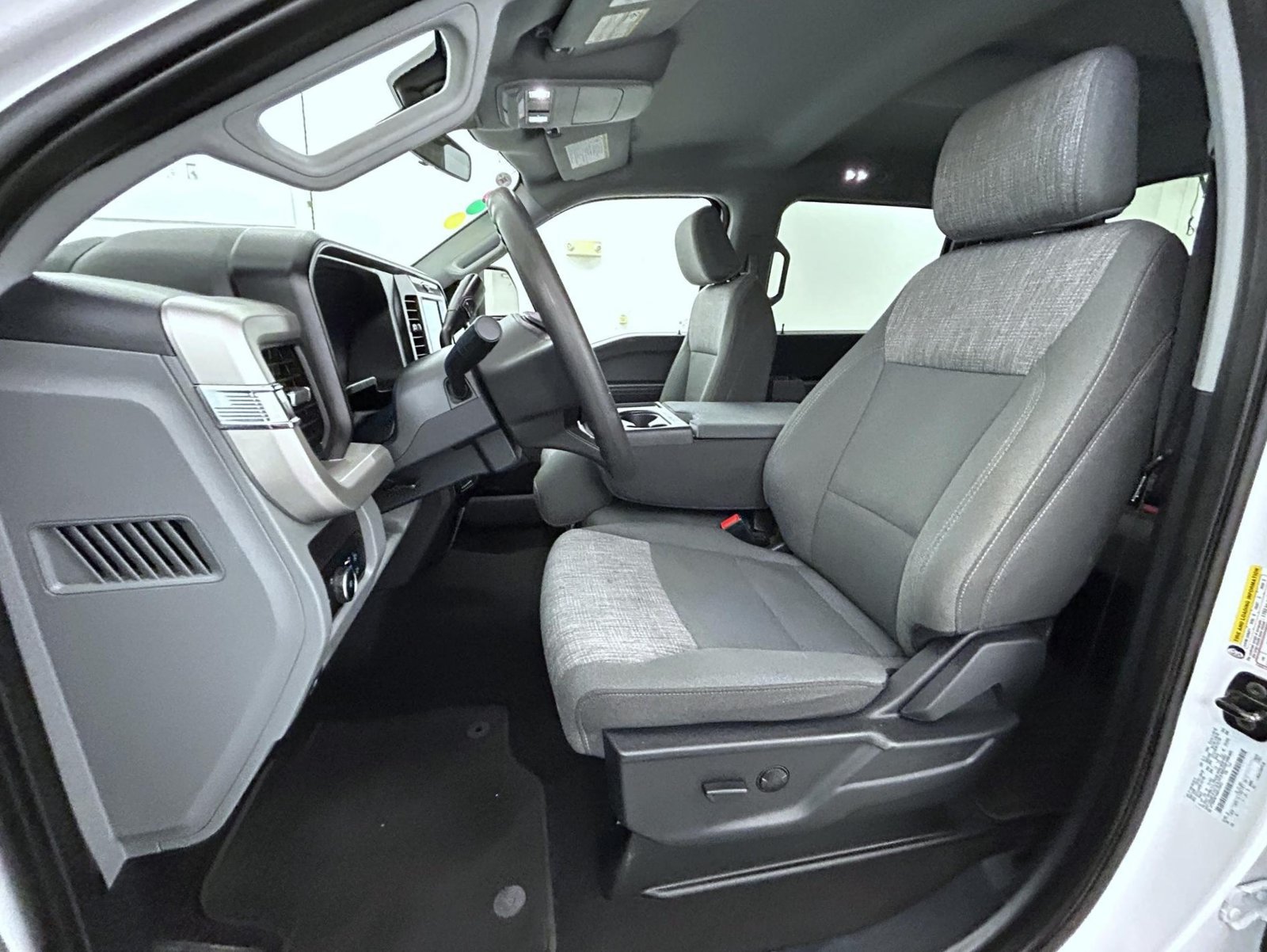 Used 2025 Ford F350 XLT AWD/4WD image 10