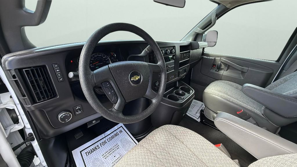 Used 2025 Chevrolet Express 3500 LT w/ LT Preferred Equipment Group image 18