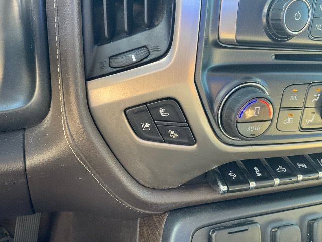 Used 2019 GMC Sierra 2500 Denali w/ Duramax Plus Package AWD/4WD image 28