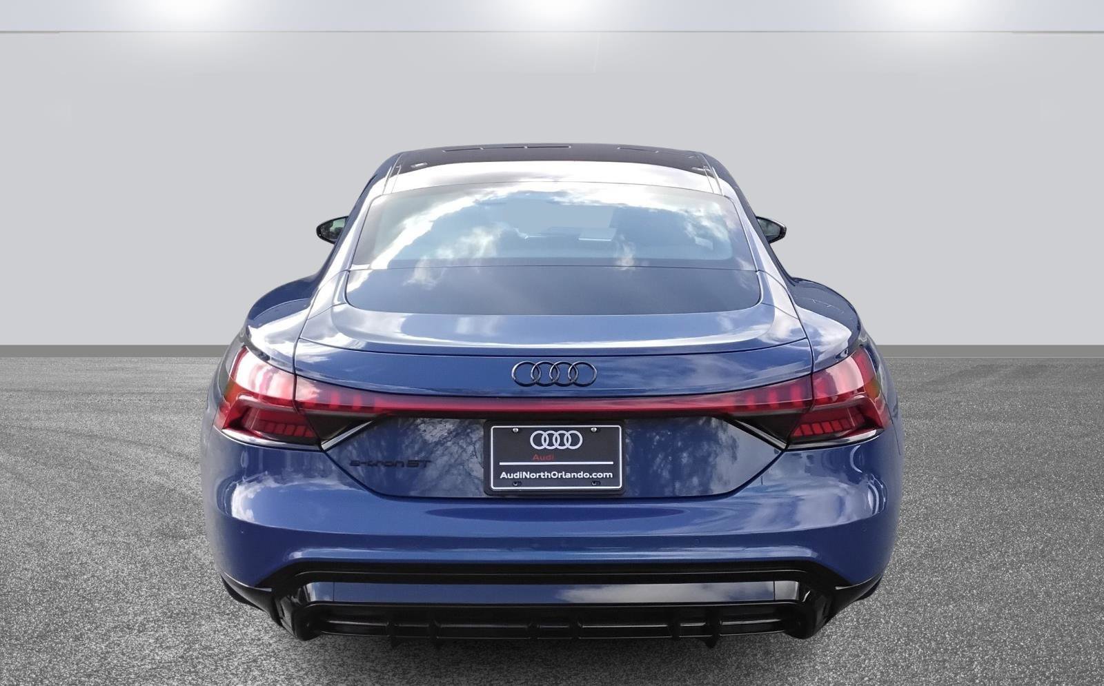 Used 2022 Audi e-tron GT Premium Plus w/ Performance Package image 5