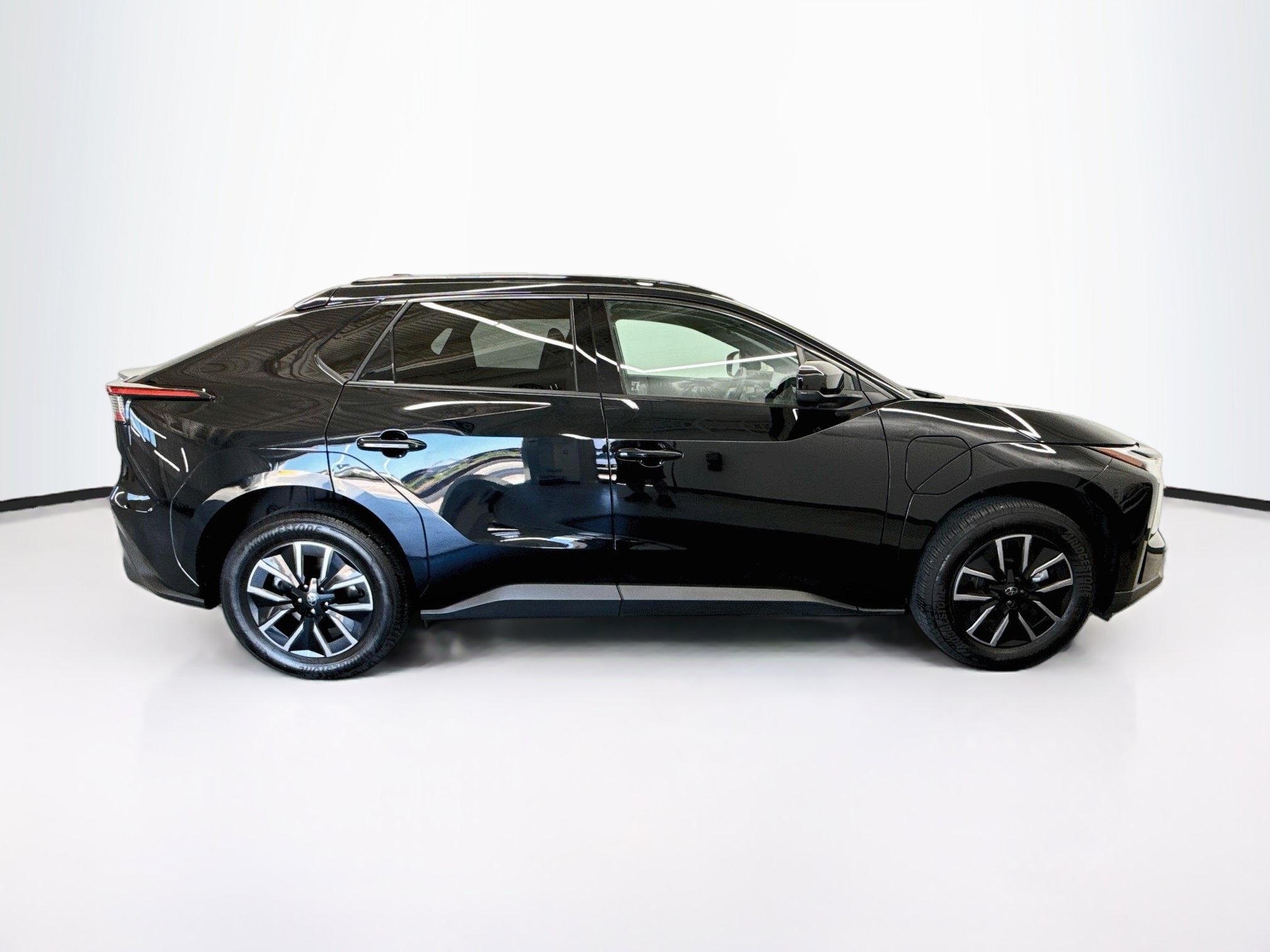 Used 2026 Toyota bZ FWD image 10