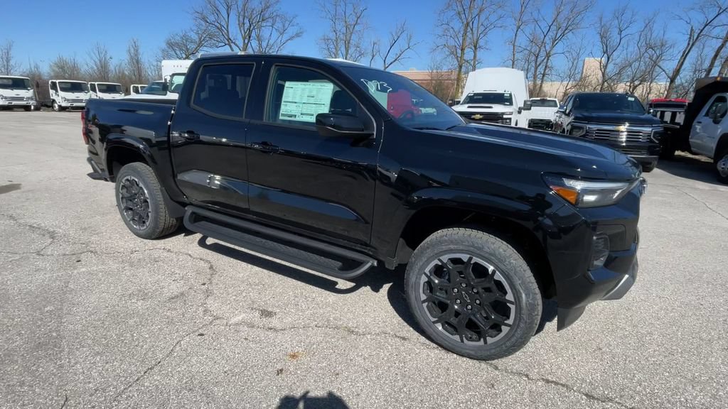 New 2026 Chevrolet Colorado Z71 w/ Z71 Convenience Package 2 AWD/4WD image 3