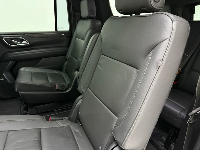Used 2023 Chevrolet Suburban Z71 w/ Luxury Package AWD/4WD image 36