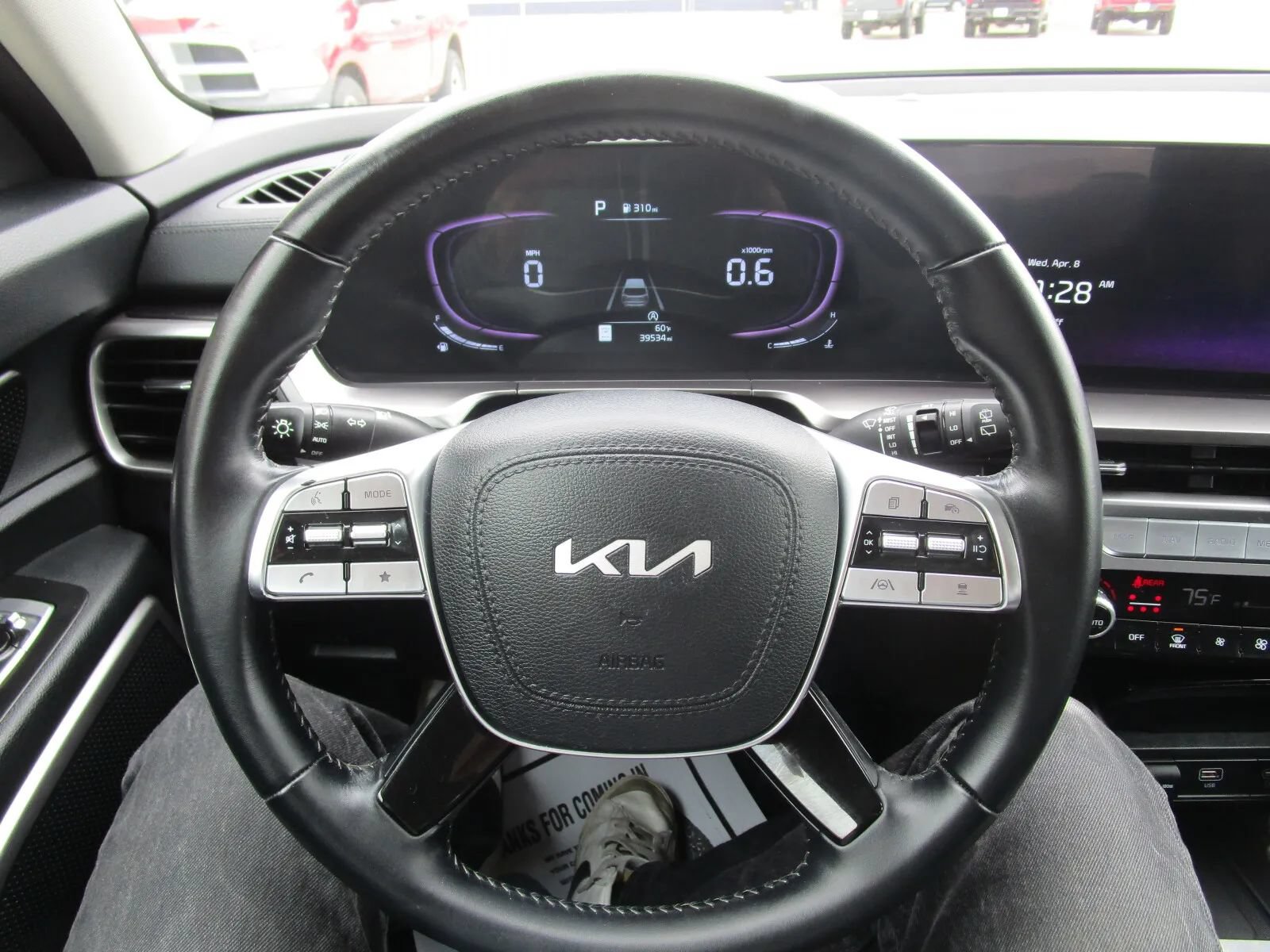 Used 2025 Kia Telluride S AWD/4WD image 15