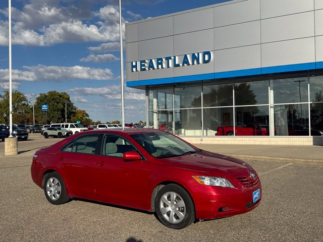 Used 2009 Toyota Camry LE FWD image 2