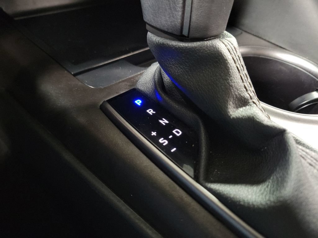Used 2024 Toyota Camry SE FWD image 17