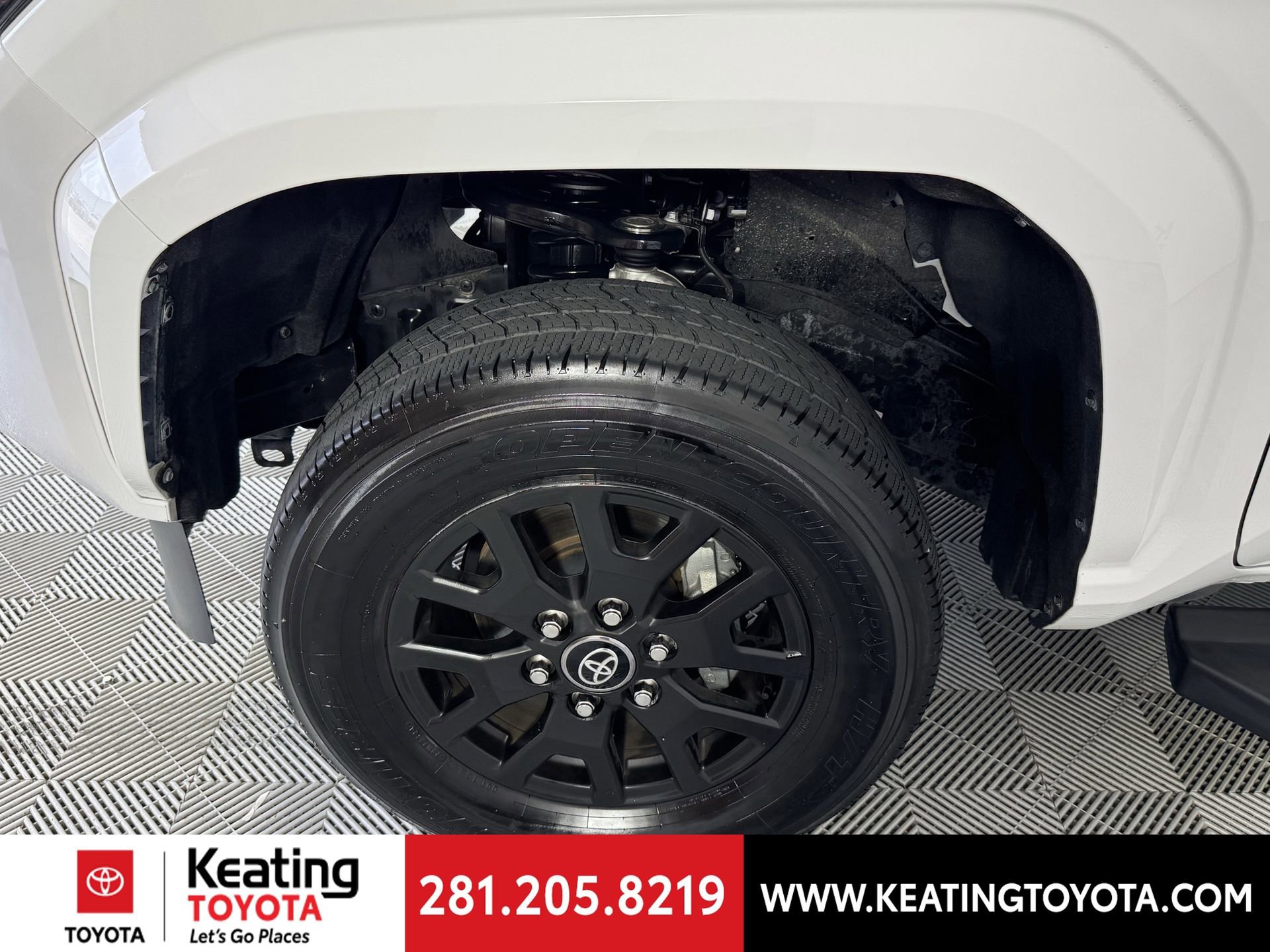 Certified 2025 Toyota Tacoma SR image 30