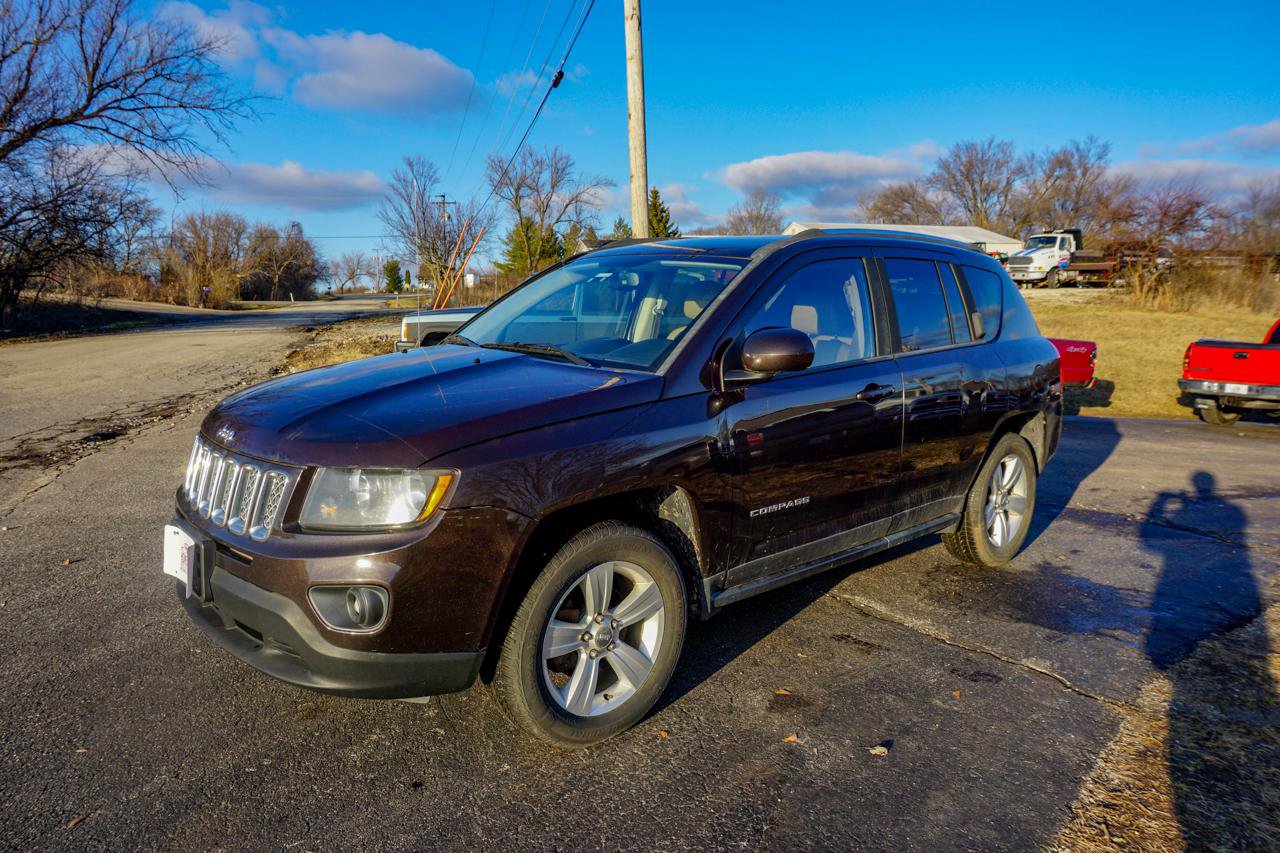 Used 2014 Jeep Compass Latitude image 7