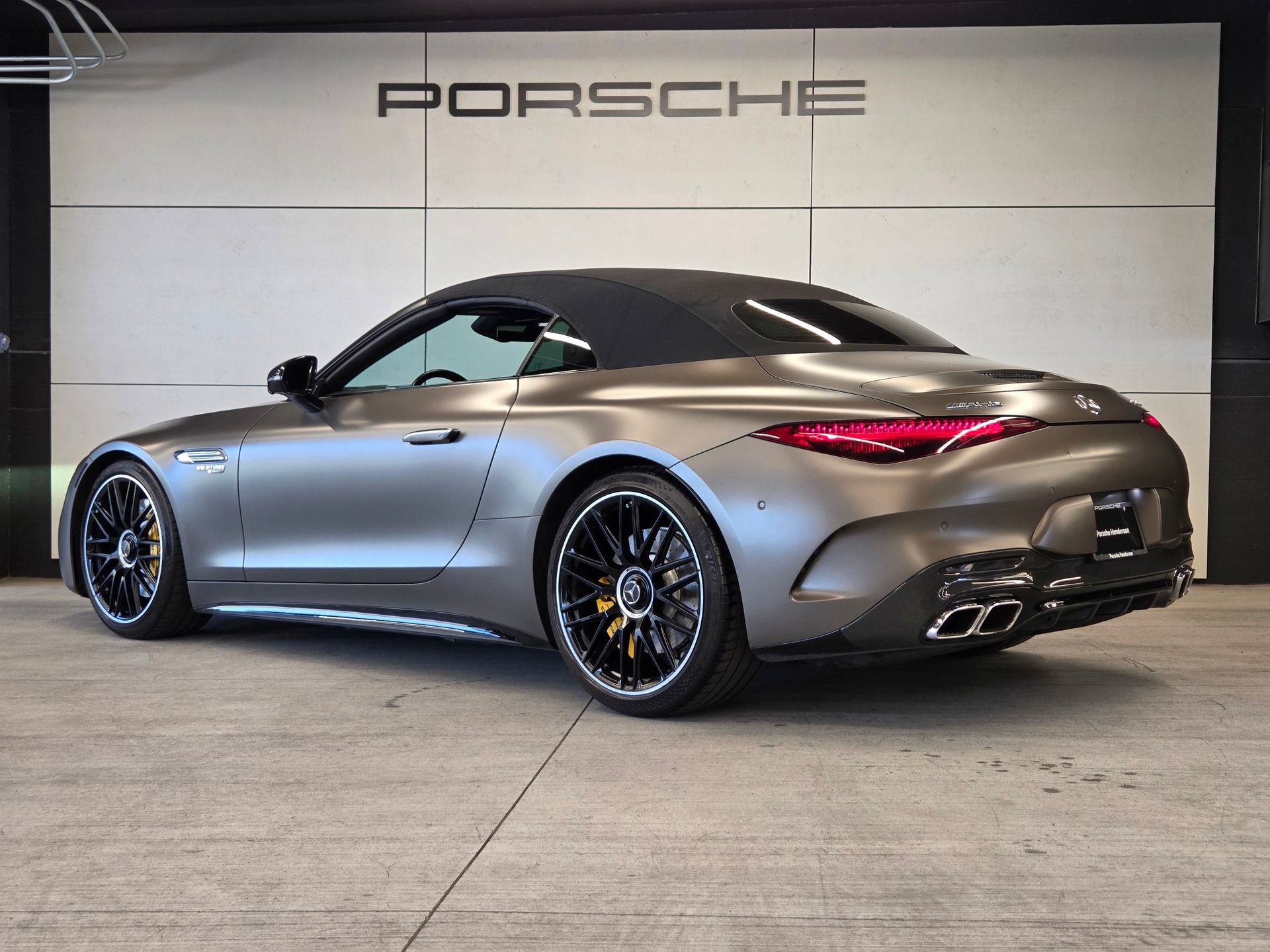 Used 2022 Mercedes-Benz SL 63 AMG 4MATIC image 3