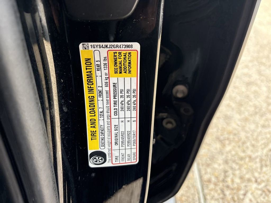 Used 2016 Cadillac Escalade ESV Premium AWD/4WD image 35