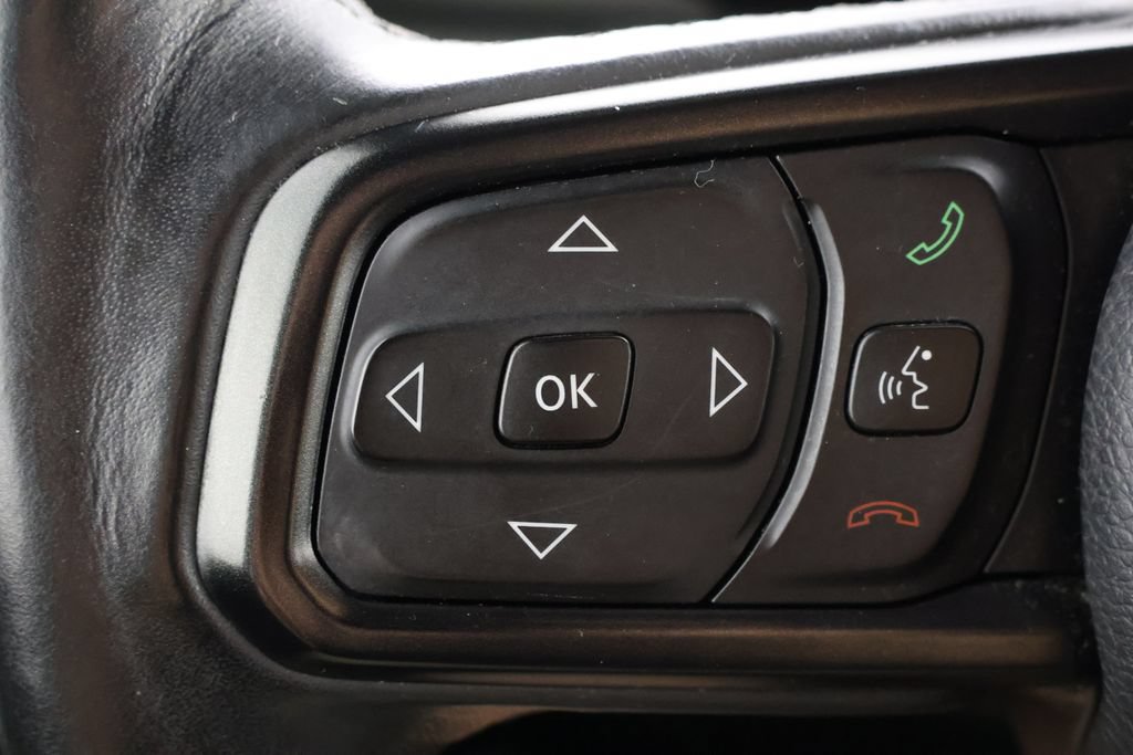 Used 2018 Jeep Wrangler Unlimited Sport S AWD/4WD image 11