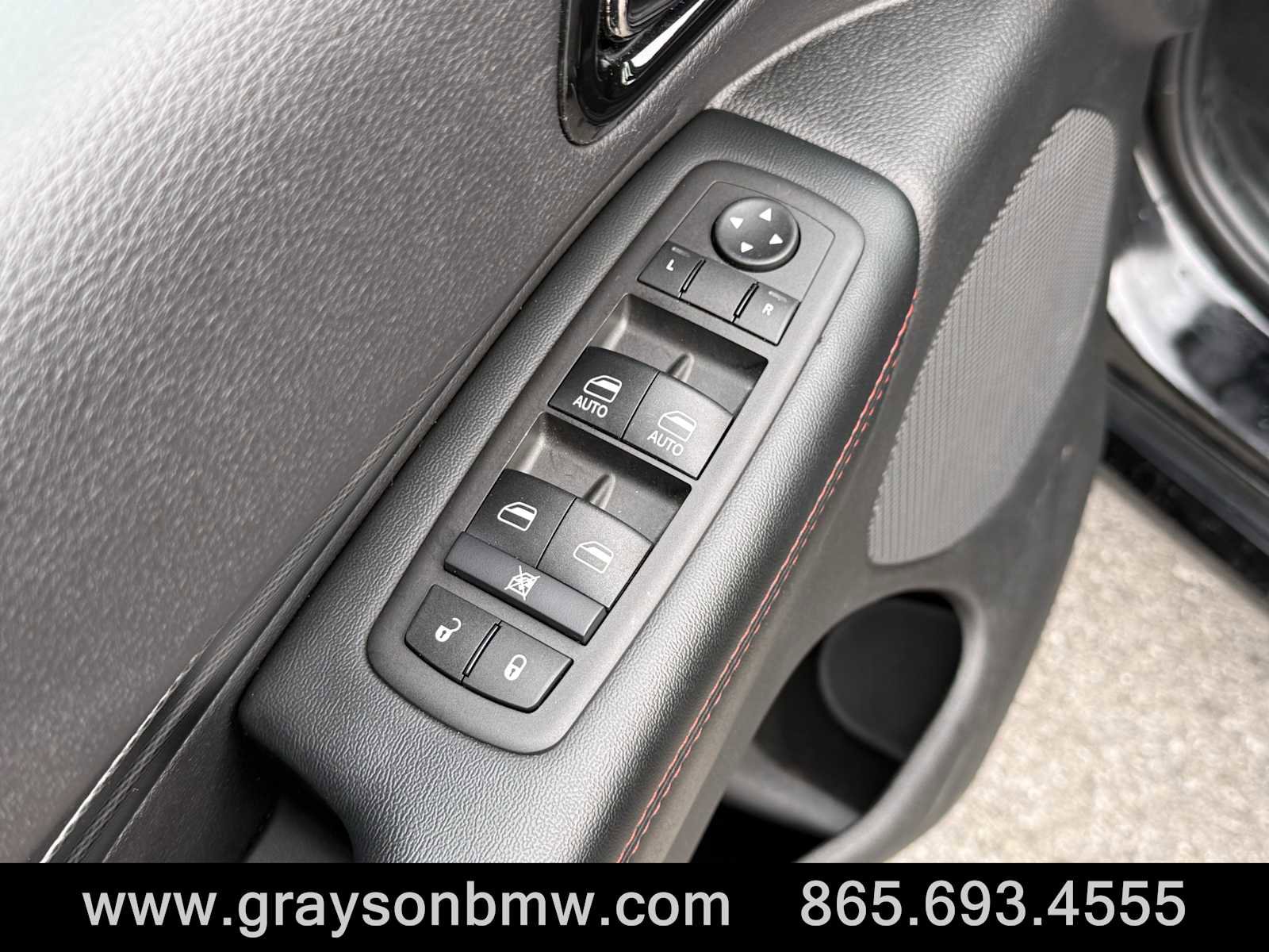 Used 2025 Dodge Durango GT image 13