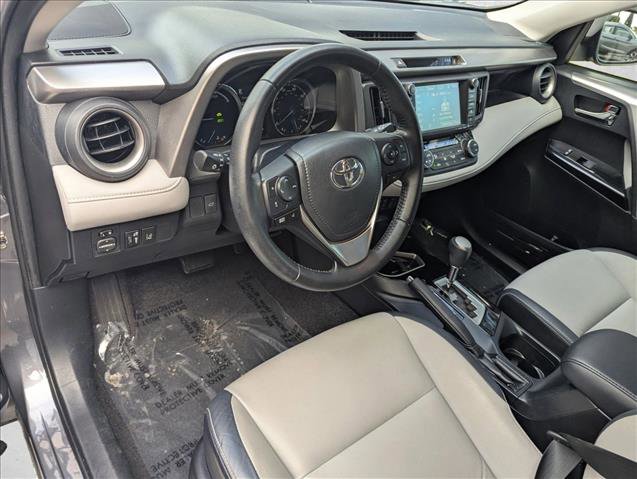 Used 2017 Toyota RAV4 Limited image 10