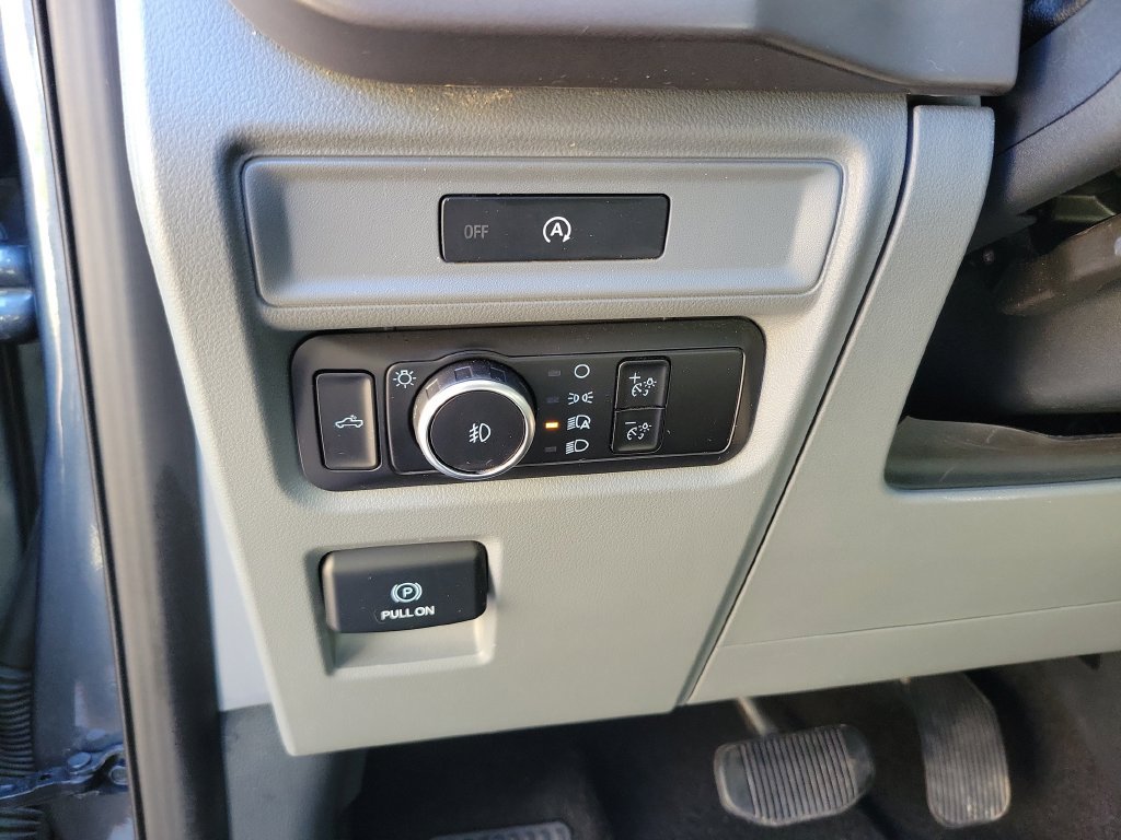 Used 2025 Ford F150 XLT w/ Equipment Group 301A Standard AWD/4WD image 26