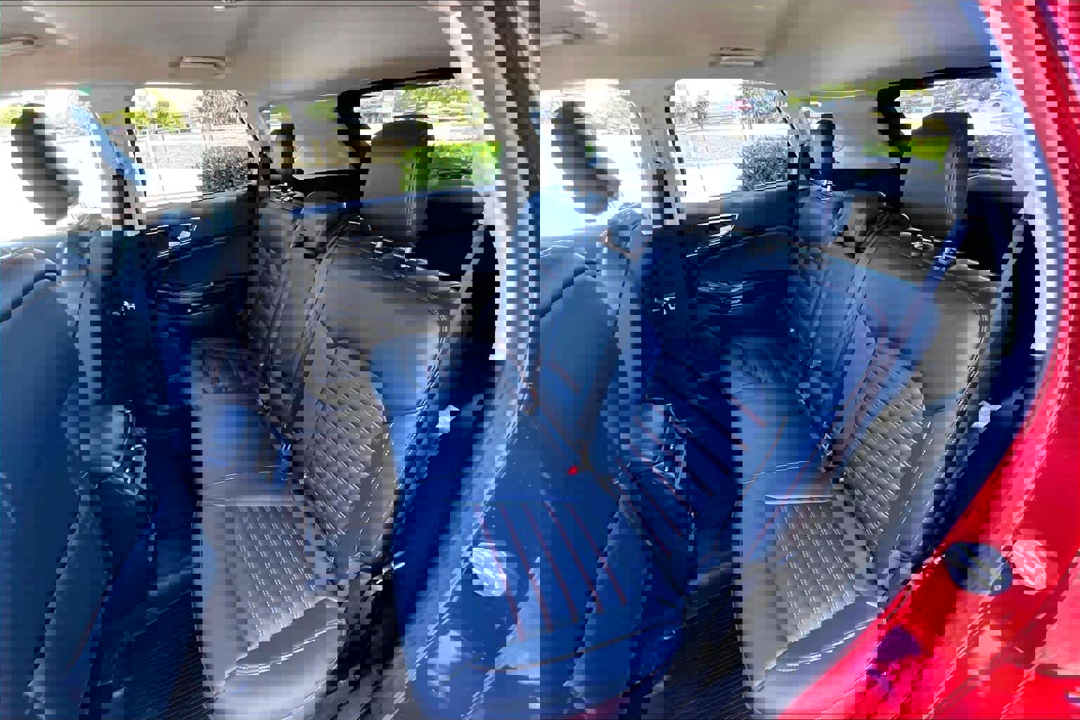 Used 2022 Ford Edge SEL w/ Sport Appearance Package image 21