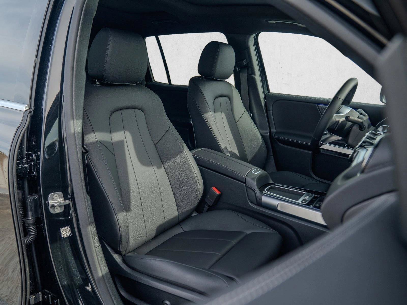 New 2026 Mercedes-Benz GLB 250 4MATIC image 29