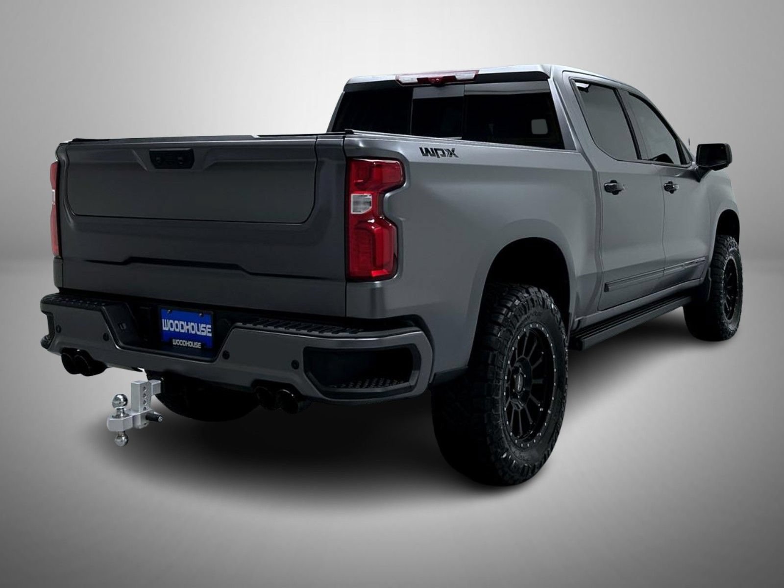 Used 2026 Chevrolet Silverado 1500 High Country w/ Midnight Edition AWD/4WD image 5