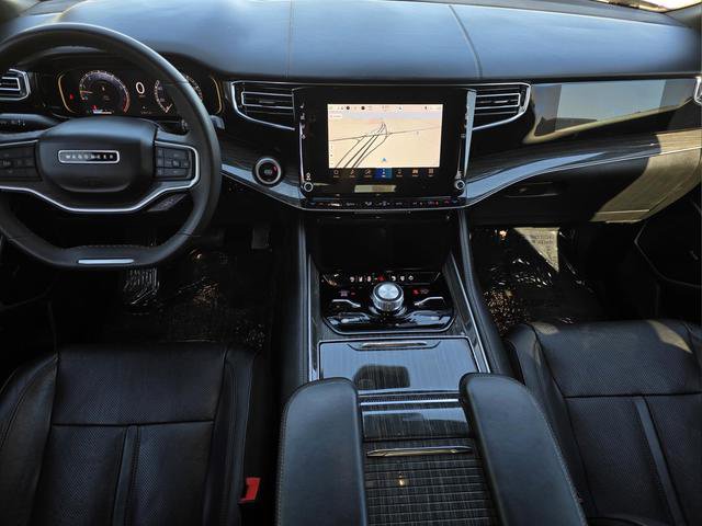 Used 2022 Jeep Wagoneer Series III w/ Premium Group I AWD/4WD image 19