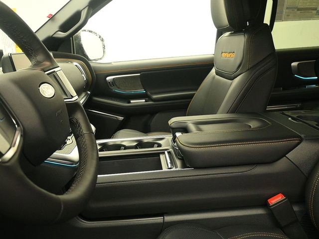New 2026 Ford Expedition Tremor image 19