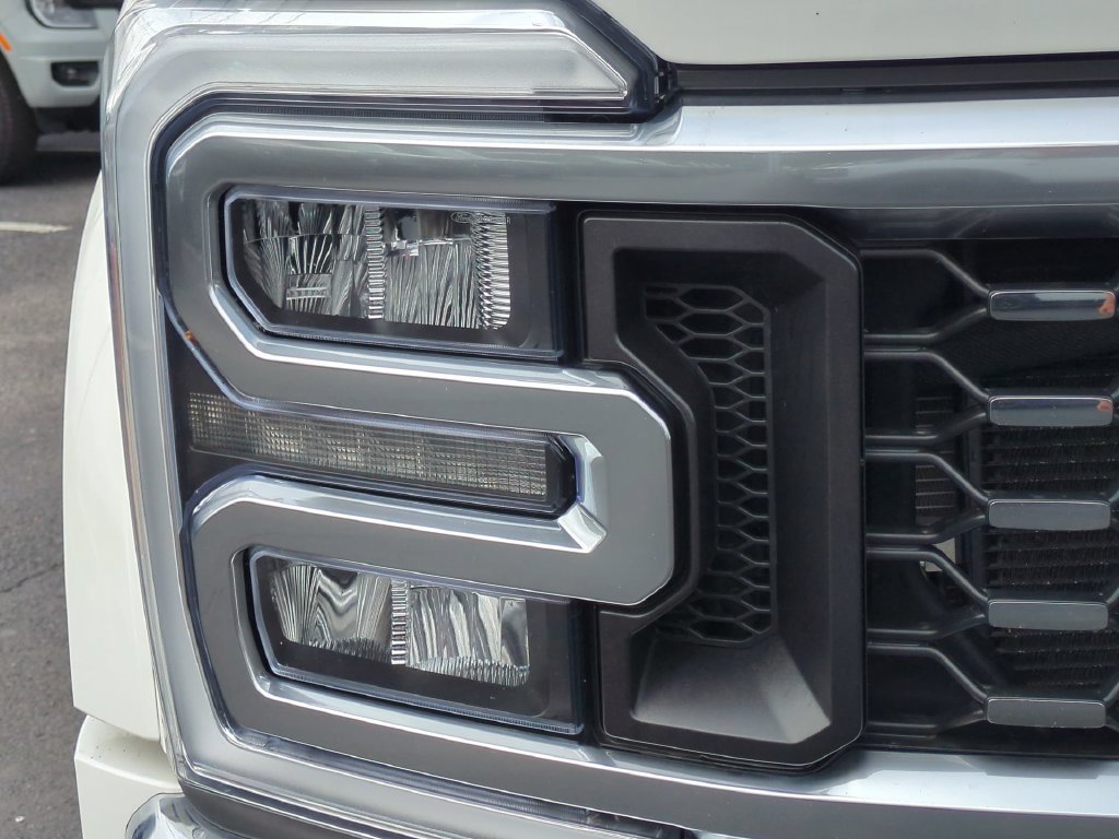 Used 2026 Ford F450 King Ranch w/ Chrome Package AWD/4WD image 11