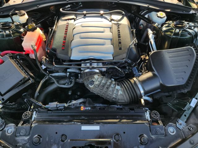 Used 2020 Chevrolet Camaro SS RWD image 31