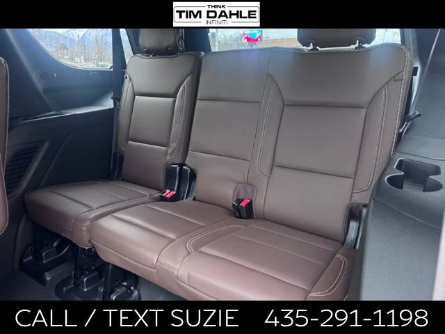 Used 2023 Chevrolet Tahoe High Country AWD/4WD image 16