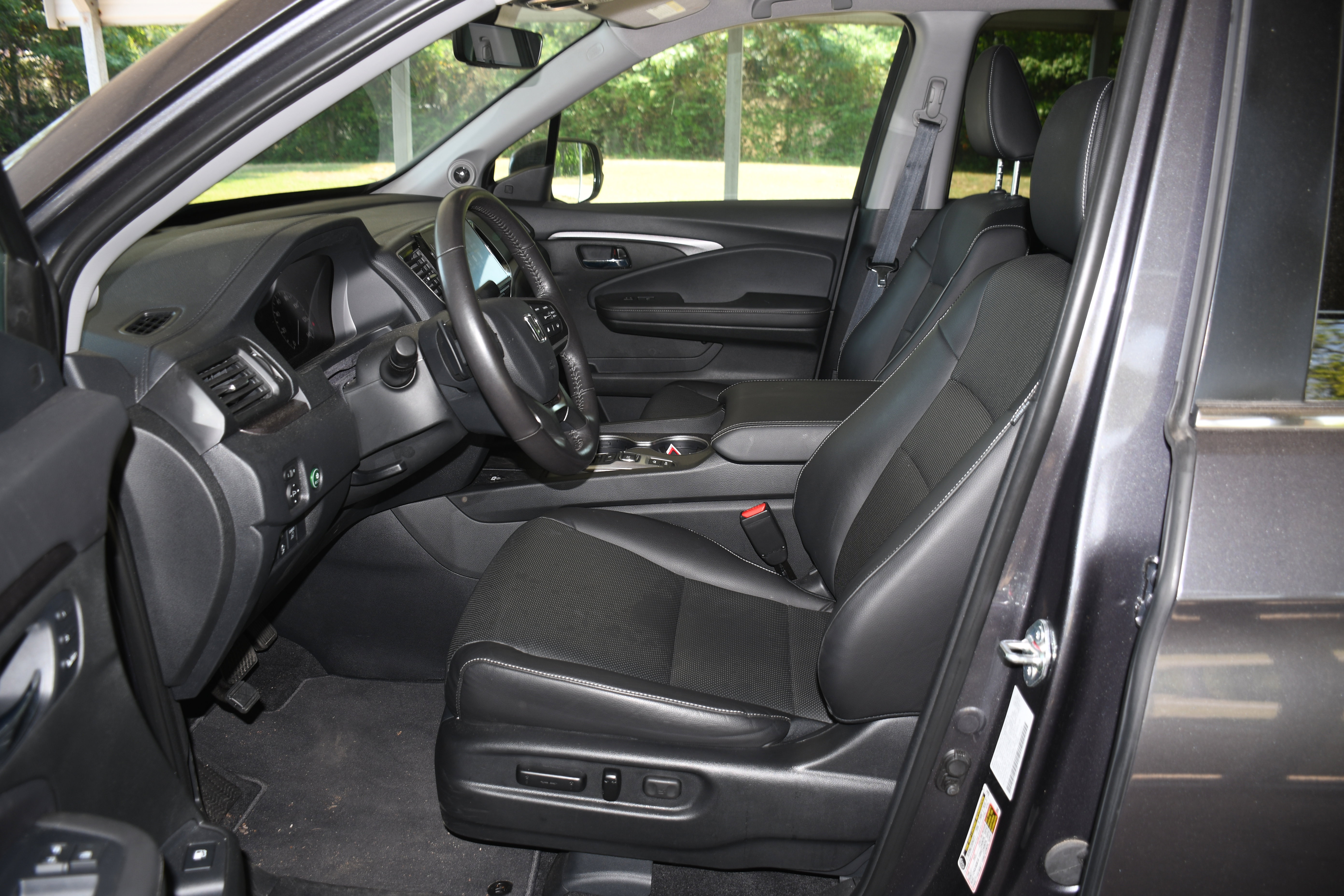 Used 2025 Honda Ridgeline RTL image 8