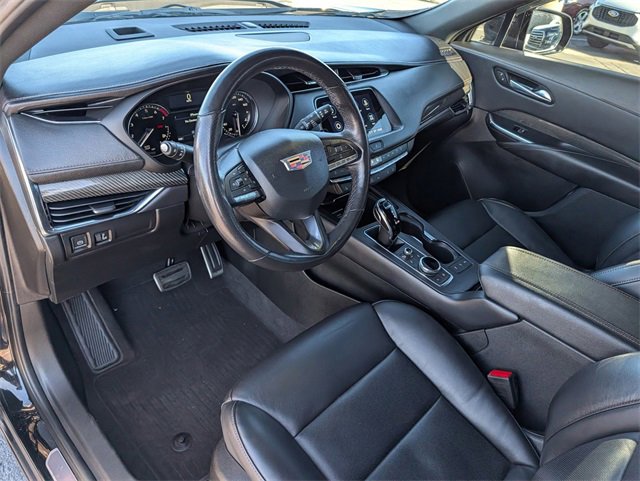 Used 2023 Cadillac XT4 Sport image 9