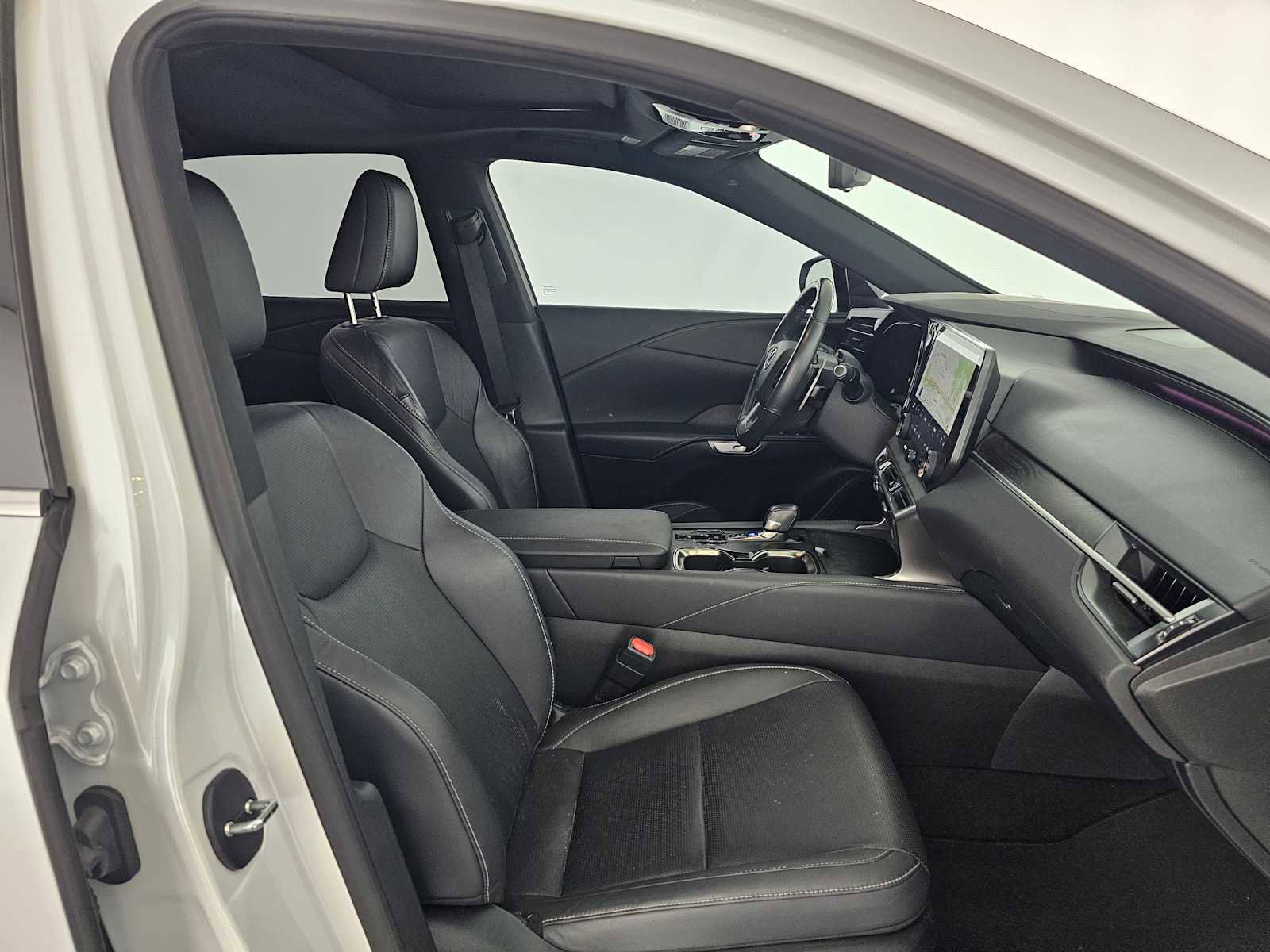 Used 2023 Lexus RX 350 Premium Plus w/ Cold Area Package FWD image 10