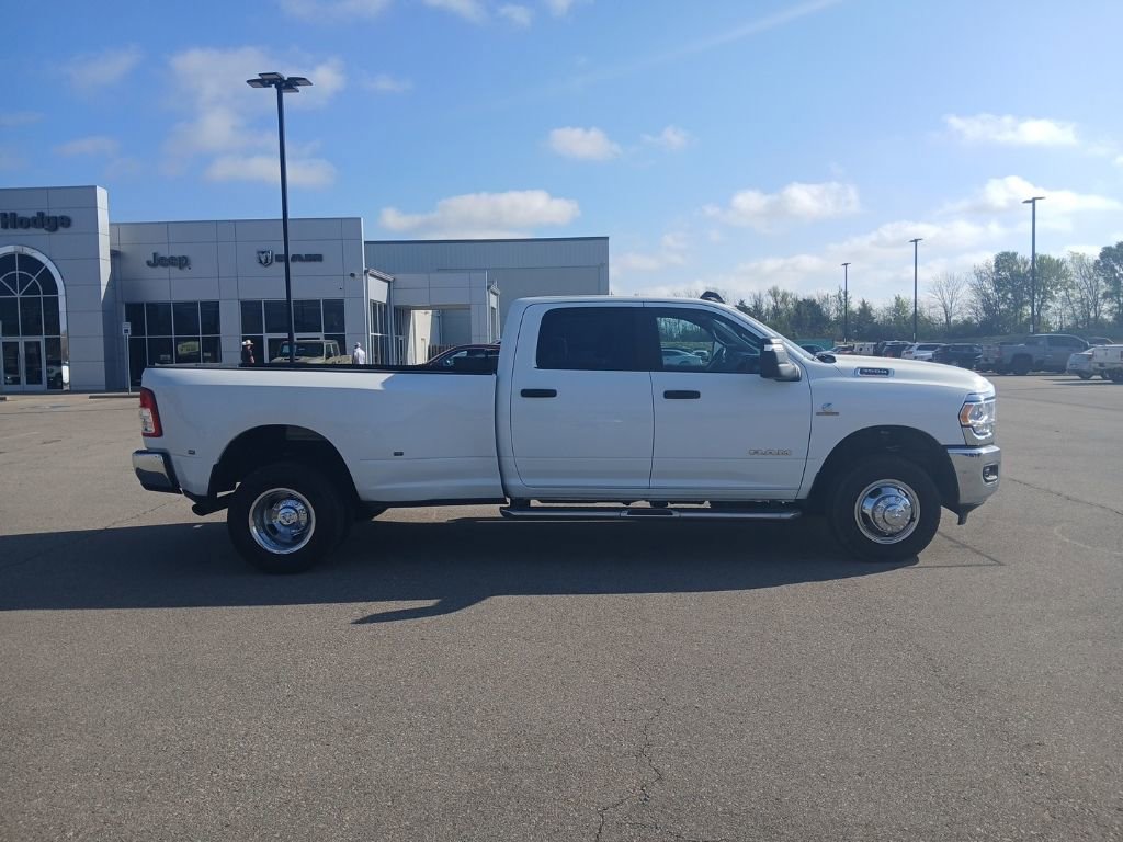 Used 2024 RAM 3500 Big Horn image 9