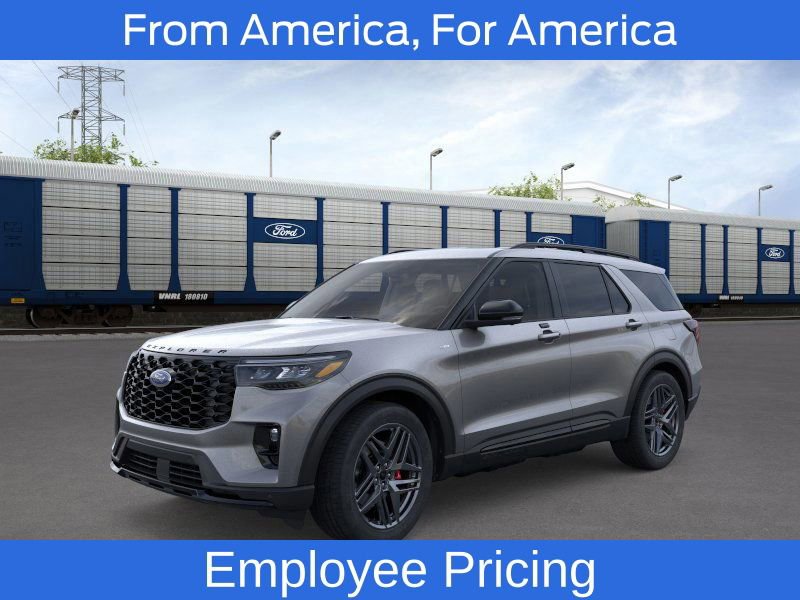 New 2026 Ford Explorer ST-Line w/ ST-Line Street Pack AWD/4WD image 3
