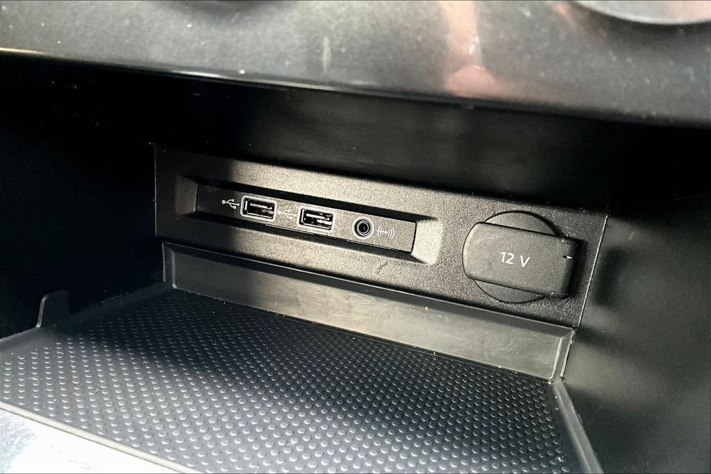 Used 2019 Volkswagen Tiguan SE w/ Panoramic Sunroof Package FWD image 13