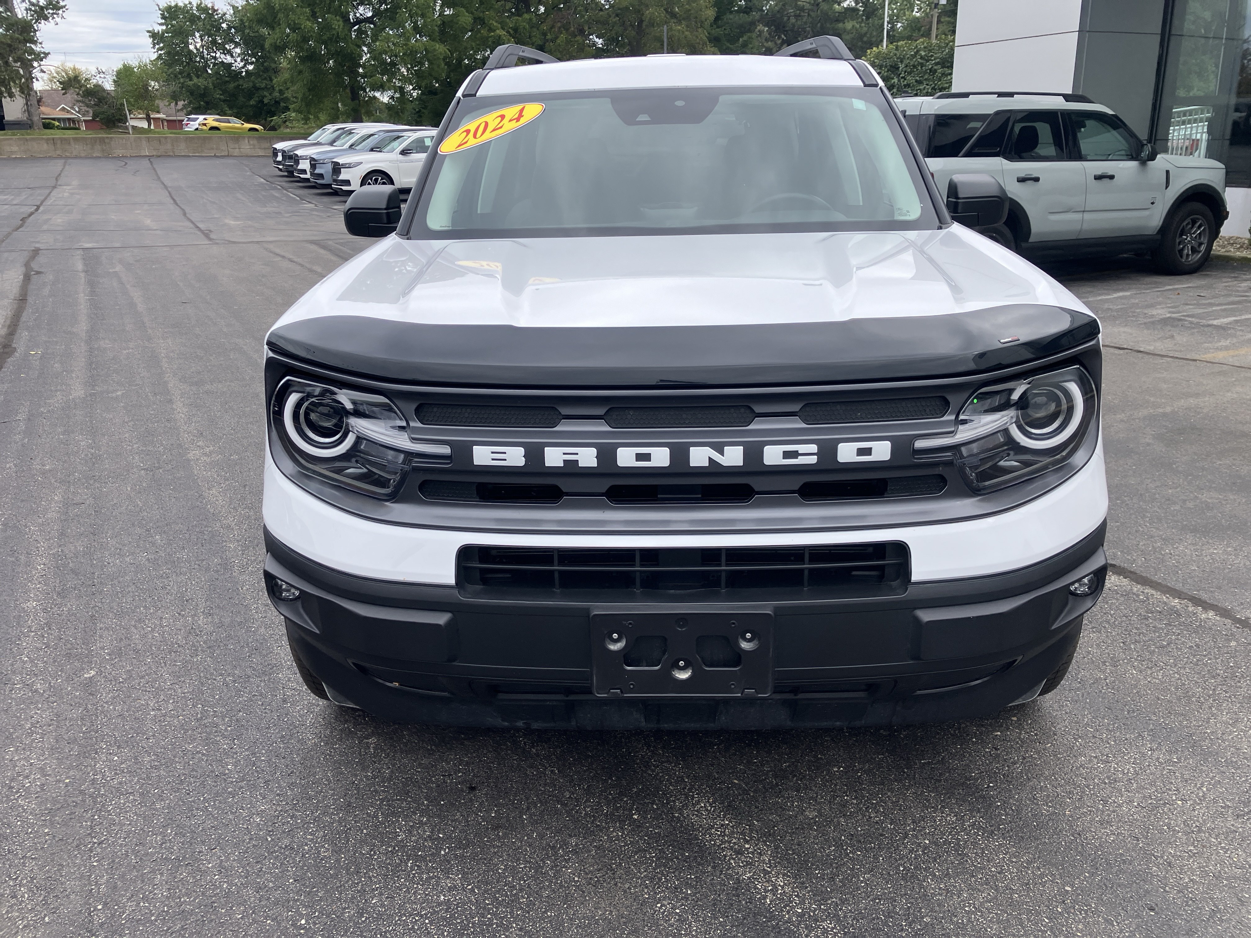 Used 2024 Ford Bronco Sport Big Bend w/ Convenience Package AWD/4WD image 2