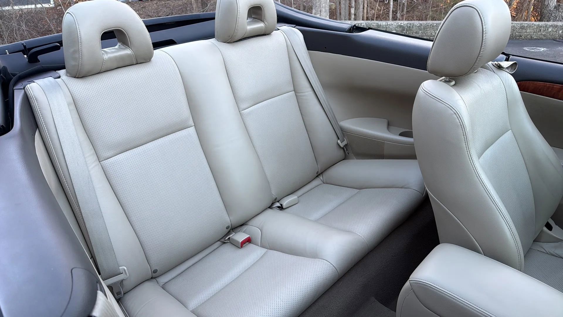 Used 2008 Toyota Solara SLE image 28