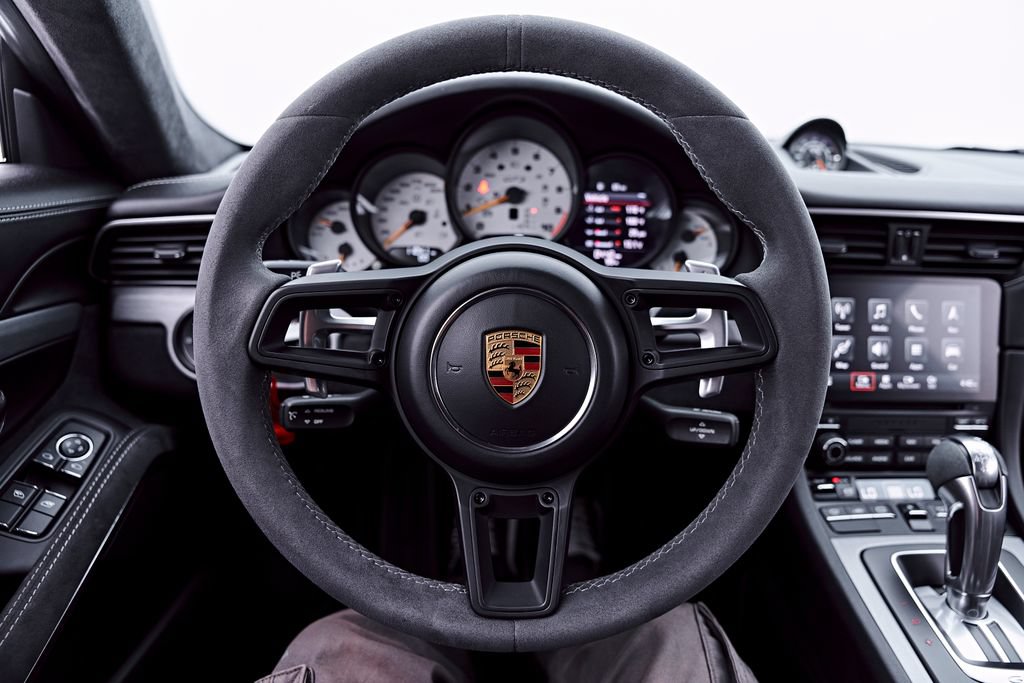 Used 2018 Porsche 911 GT3 RWD image 69