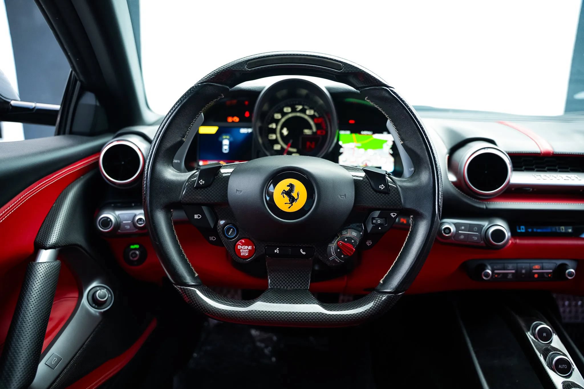Used 2019 Ferrari 812 Superfast RWD image 21