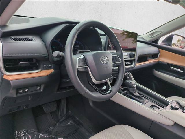 Certified 2025 Toyota Grand Highlander AWD image 10