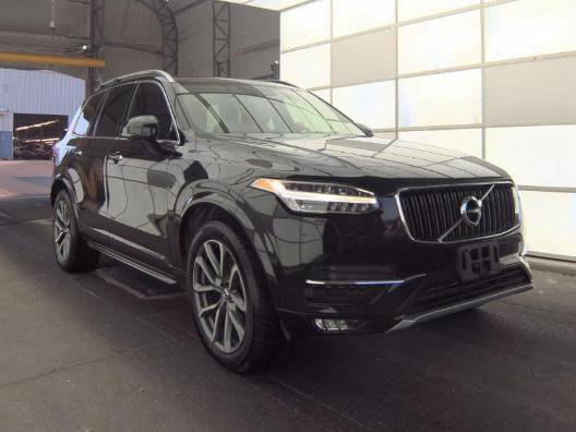 Used 2016 Volvo XC90 T6 Momentum w/ Momentum Plus Package AWD/4WD image 3