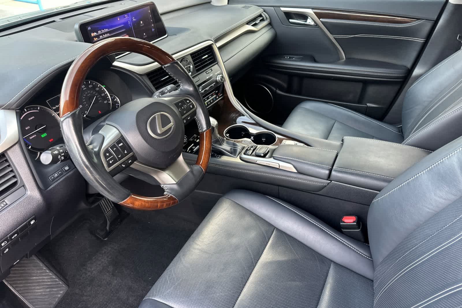 Used 2019 Lexus RX 450h AWD image 11