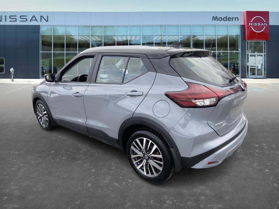 Certified 2021 Nissan Kicks SV image 6