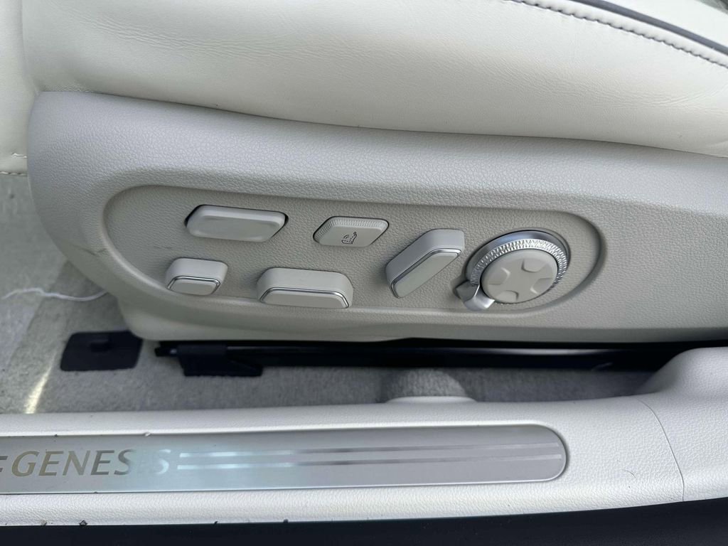 New 2025 Genesis GV60 Performance AWD/4WD image 11
