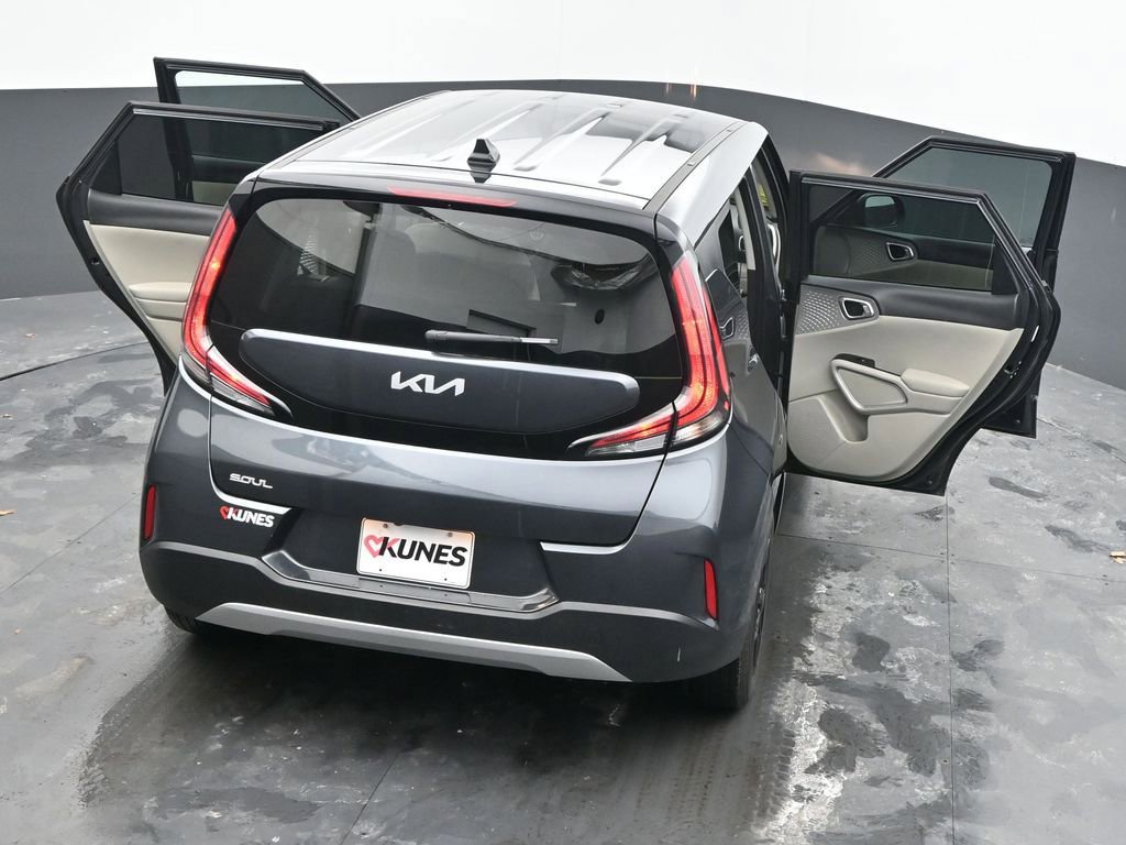 Used 2025 Kia Soul LX w/ LX Technology Package image 83